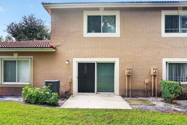 9766 Kamena Circle, Boynton Beach, FL 33436