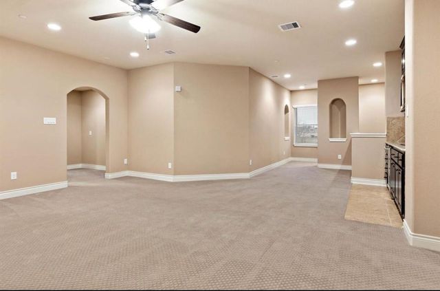 9039 Centennial Drive, Conroe, TX 77384