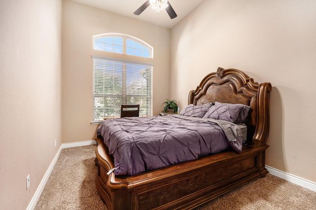 9039 Centennial Drive, Conroe, TX 77384