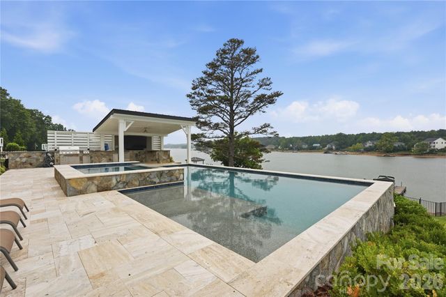 115 Little Indian Loop, Mooresville, NC 28117