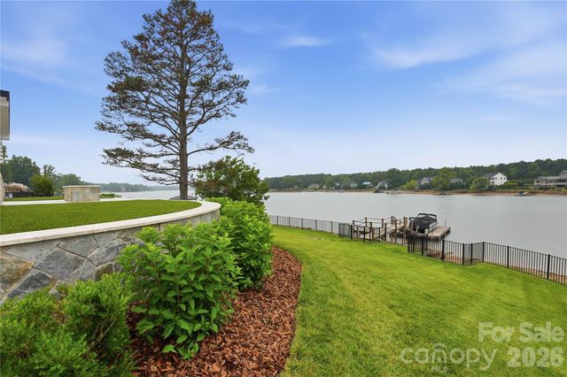 115 Little Indian Loop, Mooresville, NC 28117