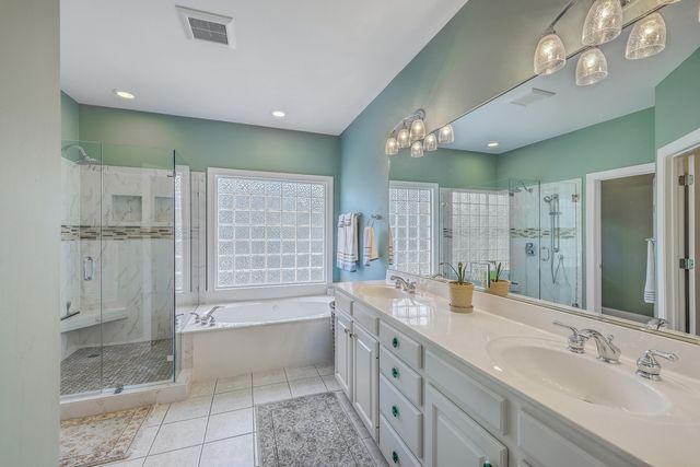 4275 Persimmon Woods Drive, North Charleston, SC 29420