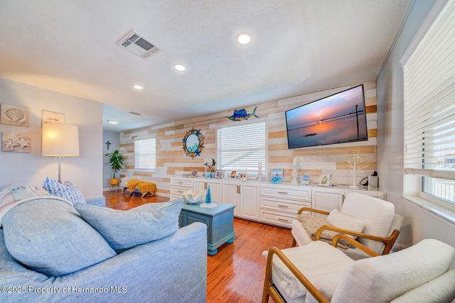 3358 Minnow Creek Drive, Hernando Beach, FL 34607