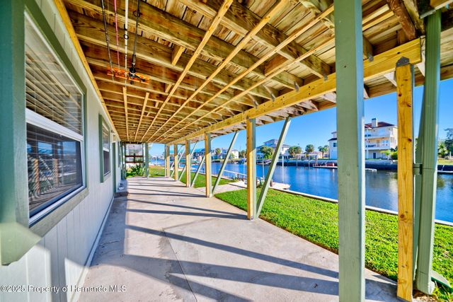 3358 Minnow Creek Drive, Hernando Beach, FL 34607