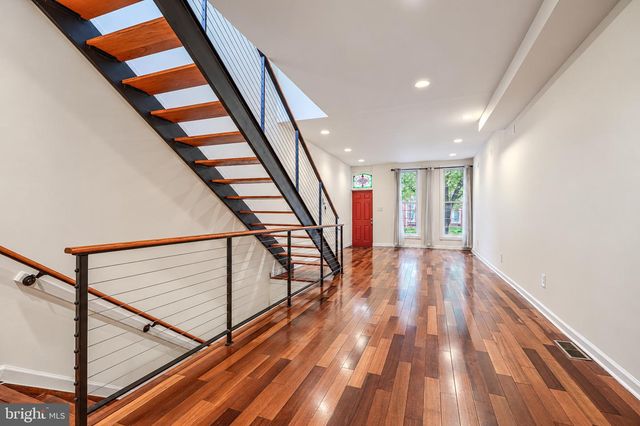 1629 S CHARLES ST, Baltimore, MD 21230