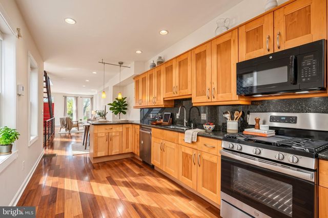 1629 S CHARLES ST, Baltimore, MD 21230