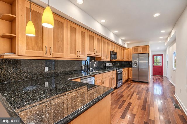 1629 S CHARLES ST, Baltimore, MD 21230