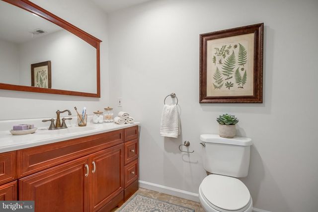 1629 S CHARLES ST, Baltimore, MD 21230