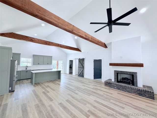 16902 Hackberry Lane, Oakland, OK 73446