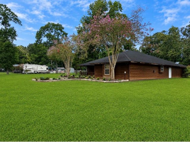 1317 County Road 6763, Dayton, TX 77535