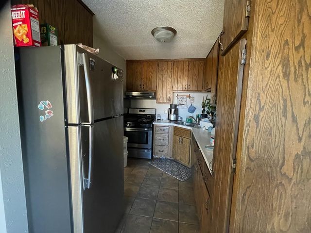 6005 64th Avenue 6005, Brooklyn Park, MN 55429