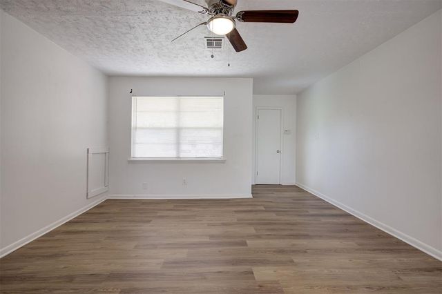 3009 SE 20th Street, Del City, OK 73115