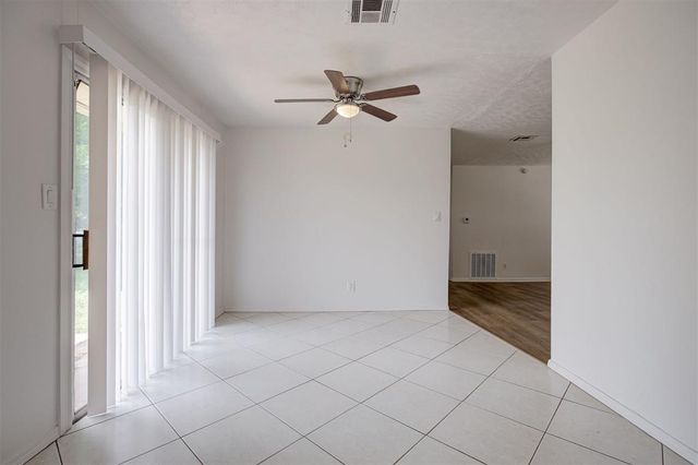 3009 SE 20th Street, Del City, OK 73115