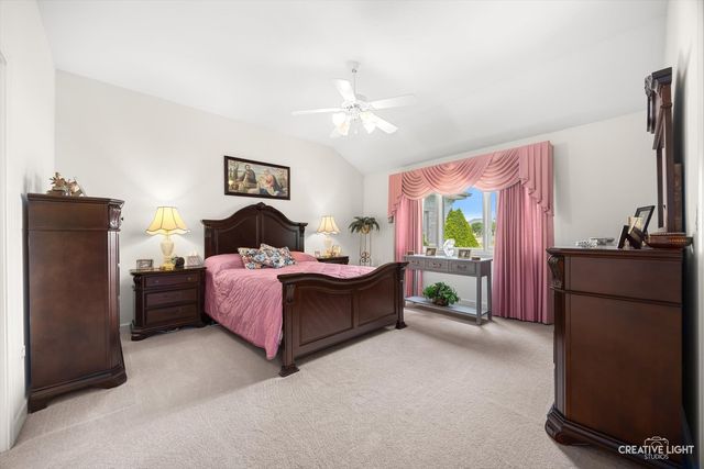 13021 Holmes Drive, Palos Park, IL 60464