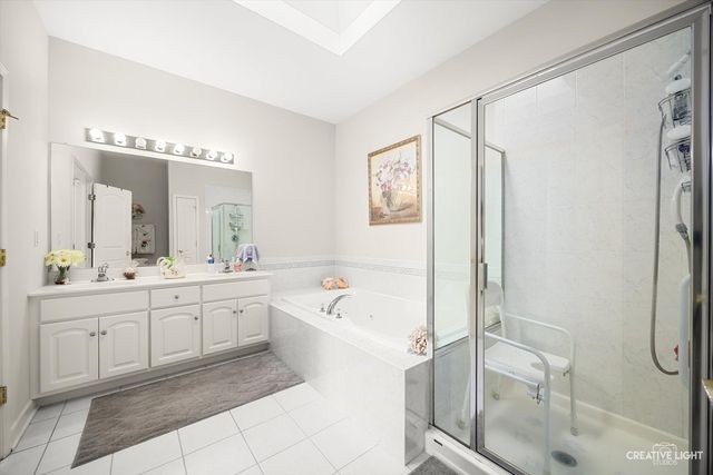 13021 Holmes Drive, Palos Park, IL 60464