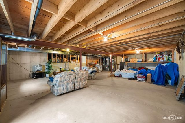 13021 Holmes Drive, Palos Park, IL 60464