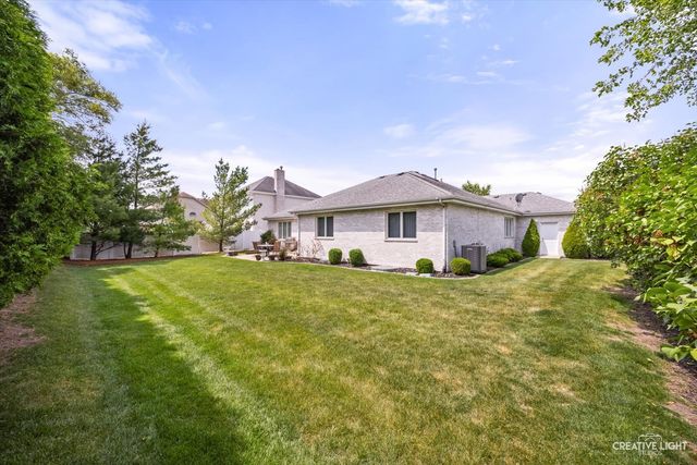 13021 Holmes Drive, Palos Park, IL 60464