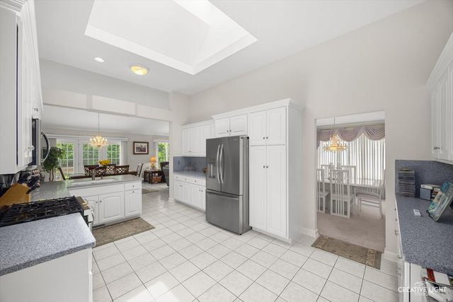 13021 Holmes Drive, Palos Park, IL 60464