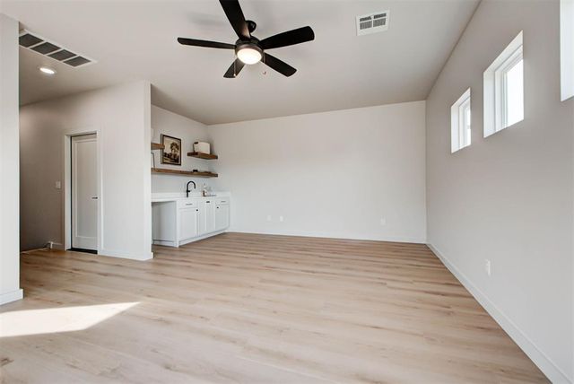 5613 NW 154th Terrace, Edmond, OK 73013