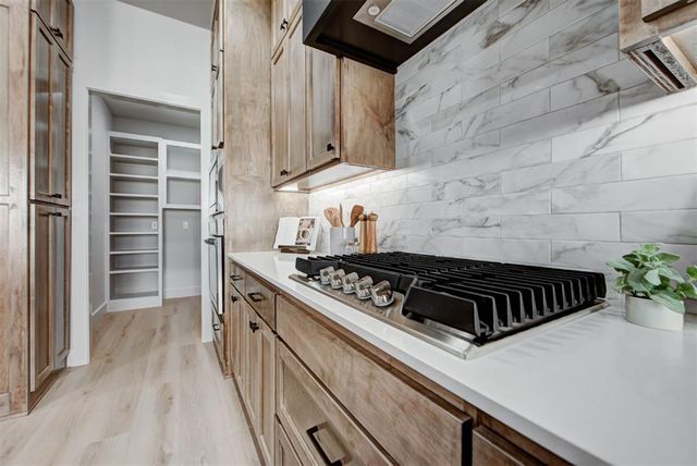 5613 NW 154th Terrace, Edmond, OK 73013