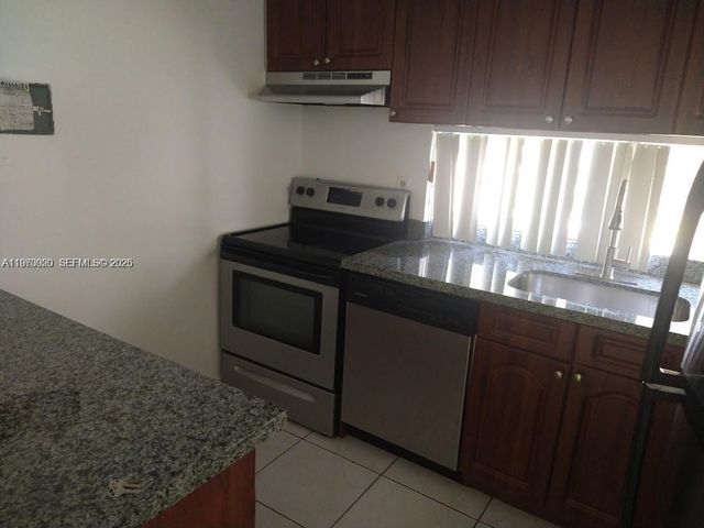 17021 N Bay Rd 126, Sunny Isles Beach, FL 33160