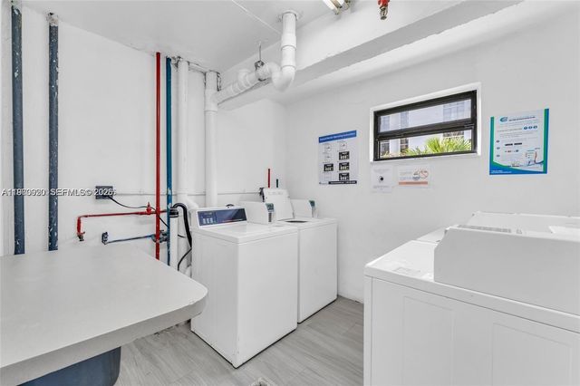 17021 N Bay Rd 126, Sunny Isles Beach, FL 33160