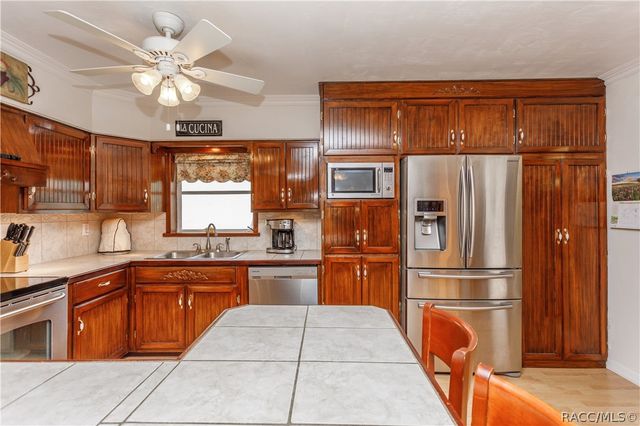 7163 Fireside Street, Spring Hill, FL 34606