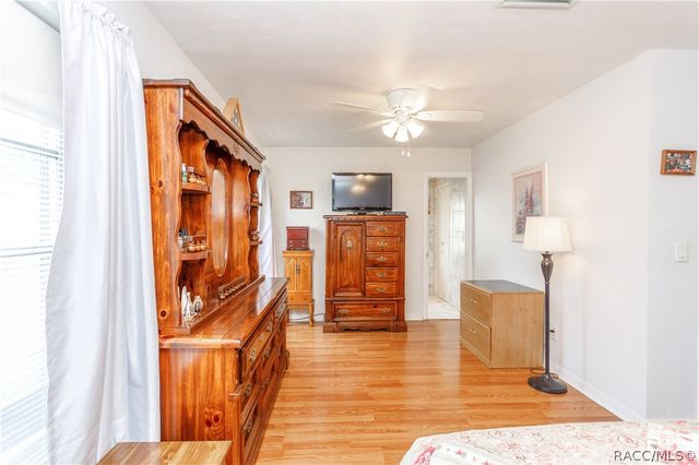 7163 Fireside Street, Spring Hill, FL 34606
