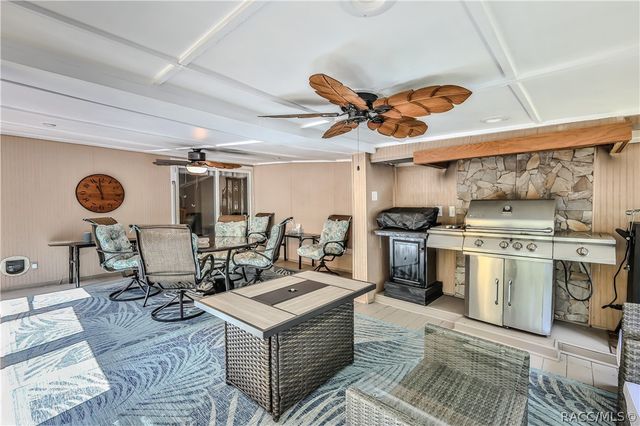 7163 Fireside Street, Spring Hill, FL 34606