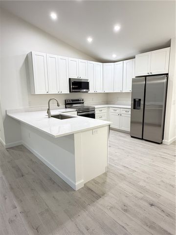 1635 22nd Avenue SW, Vero Beach, FL 32962