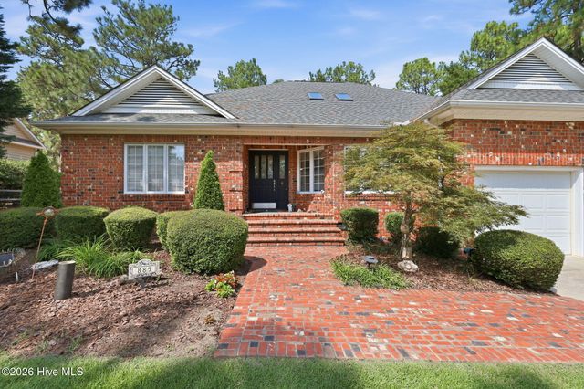 885 Monticello Drive, Pinehurst, NC 28374