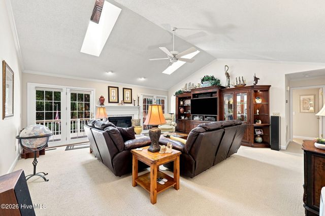 885 Monticello Drive, Pinehurst, NC 28374