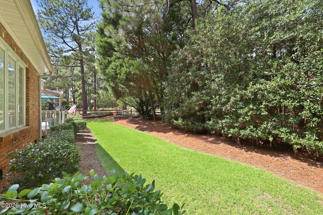 885 Monticello Drive, Pinehurst, NC 28374