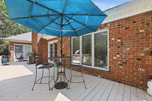 885 Monticello Drive, Pinehurst, NC 28374
