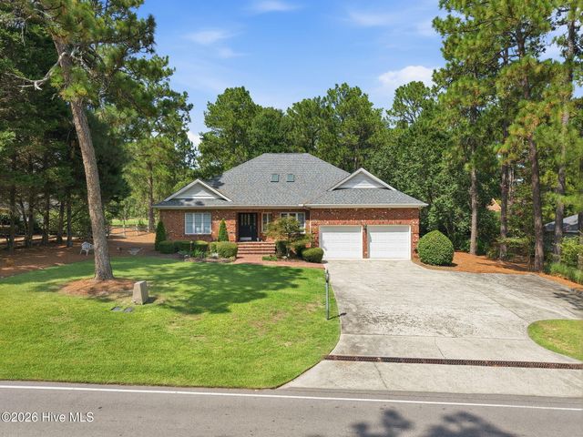 885 Monticello Drive, Pinehurst, NC 28374