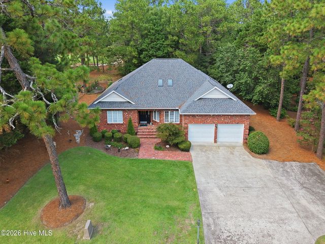 885 Monticello Drive, Pinehurst, NC 28374