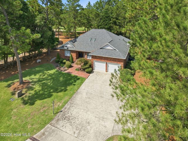 885 Monticello Drive, Pinehurst, NC 28374