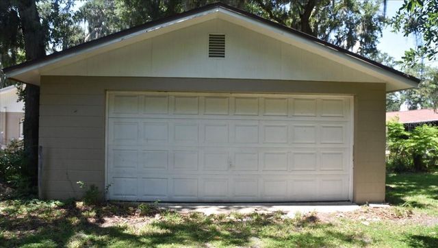 105 KENT COURT, Port Orange, FL 32127