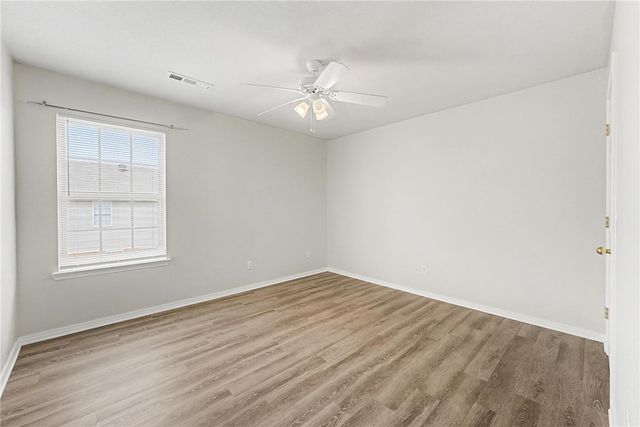 3102 Deerfield 2, Bentonville, AR 72713