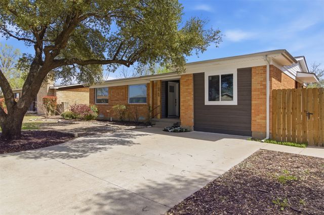 10969 Park Oak Circle, Dallas, TX 75228