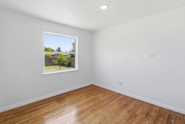 10969 Park Oak Circle, Dallas, TX 75228