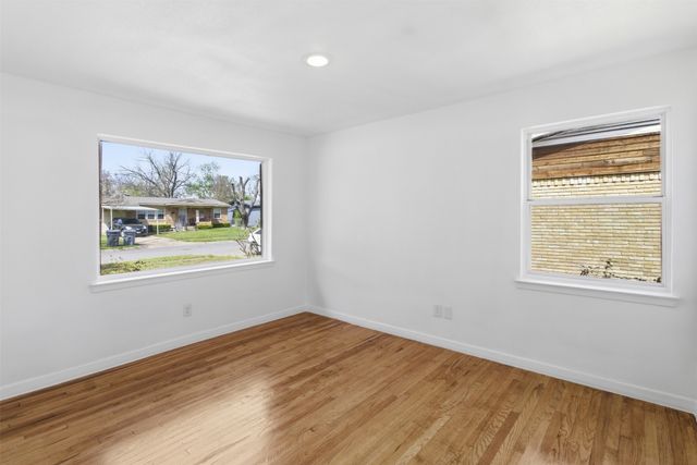 10969 Park Oak Circle, Dallas, TX 75228