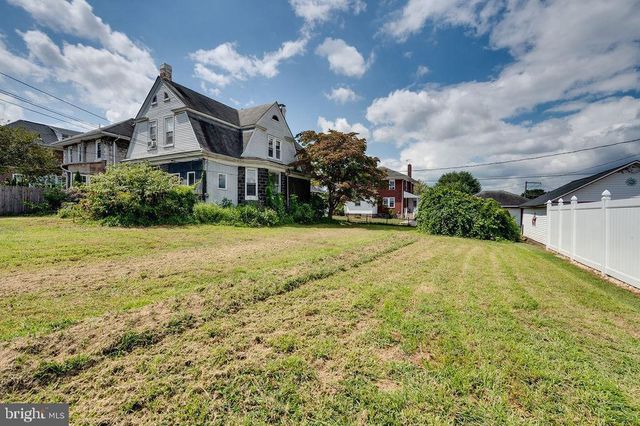 223 PINE ST, Birdsboro, PA 19508