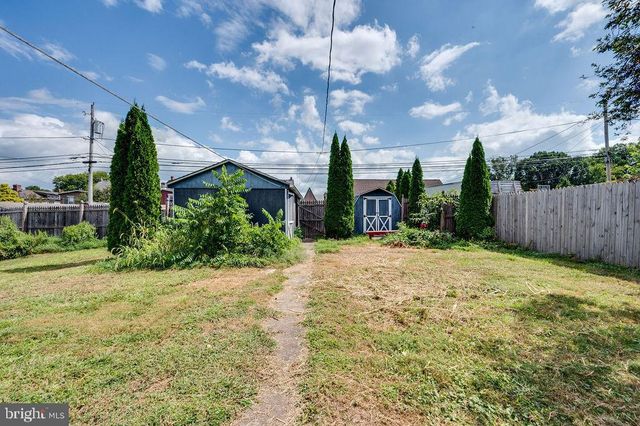 223 PINE ST, Birdsboro, PA 19508