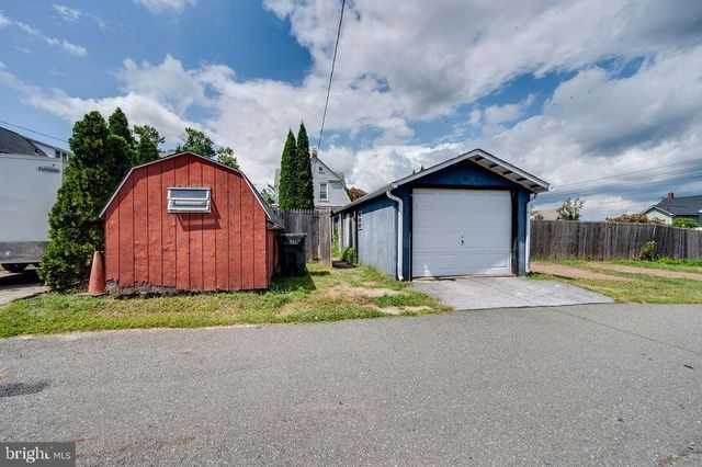 223 PINE ST, Birdsboro, PA 19508
