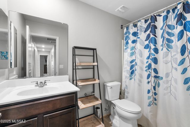 1114 E Descent Street, Tucson, AZ 85719