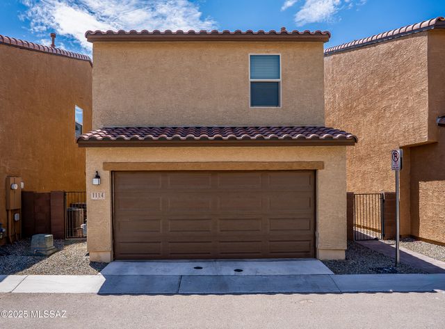1114 E Descent Street, Tucson, AZ 85719