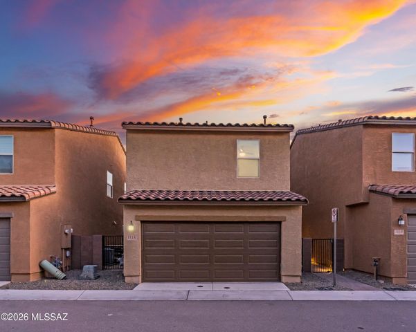 1114 E Descent Street, Tucson, AZ 85719