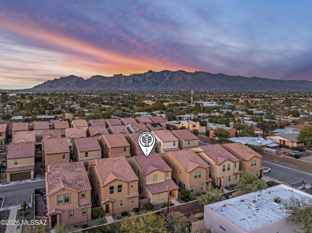 1114 E Descent Street, Tucson, AZ 85719