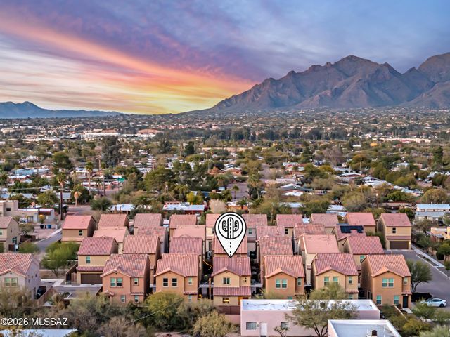 1114 E Descent Street, Tucson, AZ 85719